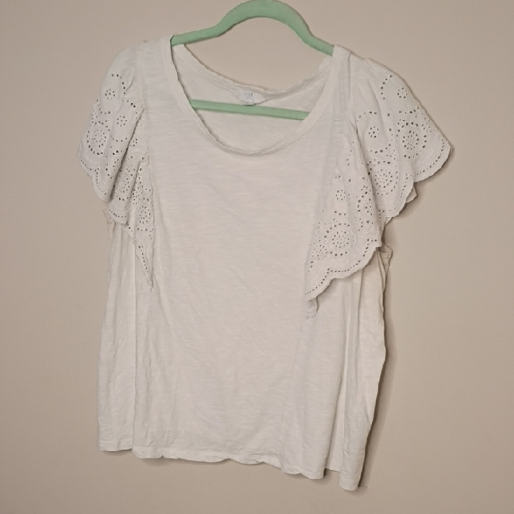 Time and Tru White Eyelet Sleeve Blouse